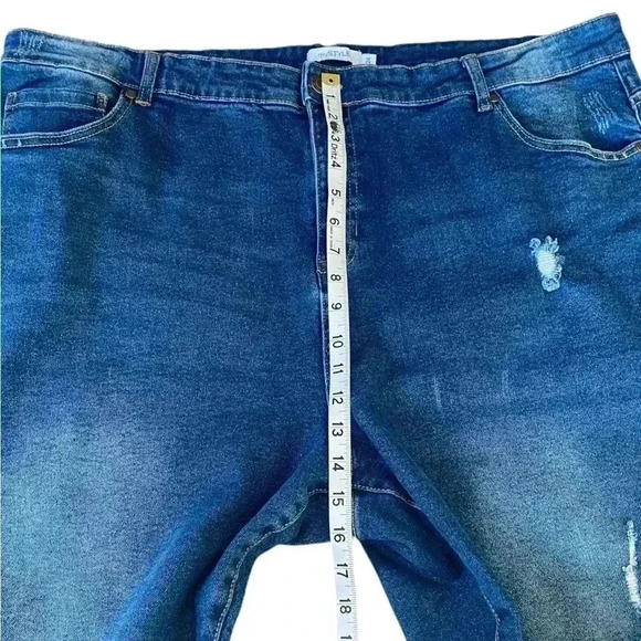 NWOT, My STYLE, Plus-Size Distressed Denim Jeans With Frayed Hem, 24W, Blue - Picture 6 of 9